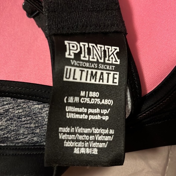PINK! Lightly padded sports bra. Size M. Ultimate push-up. - Picture 4 of 5